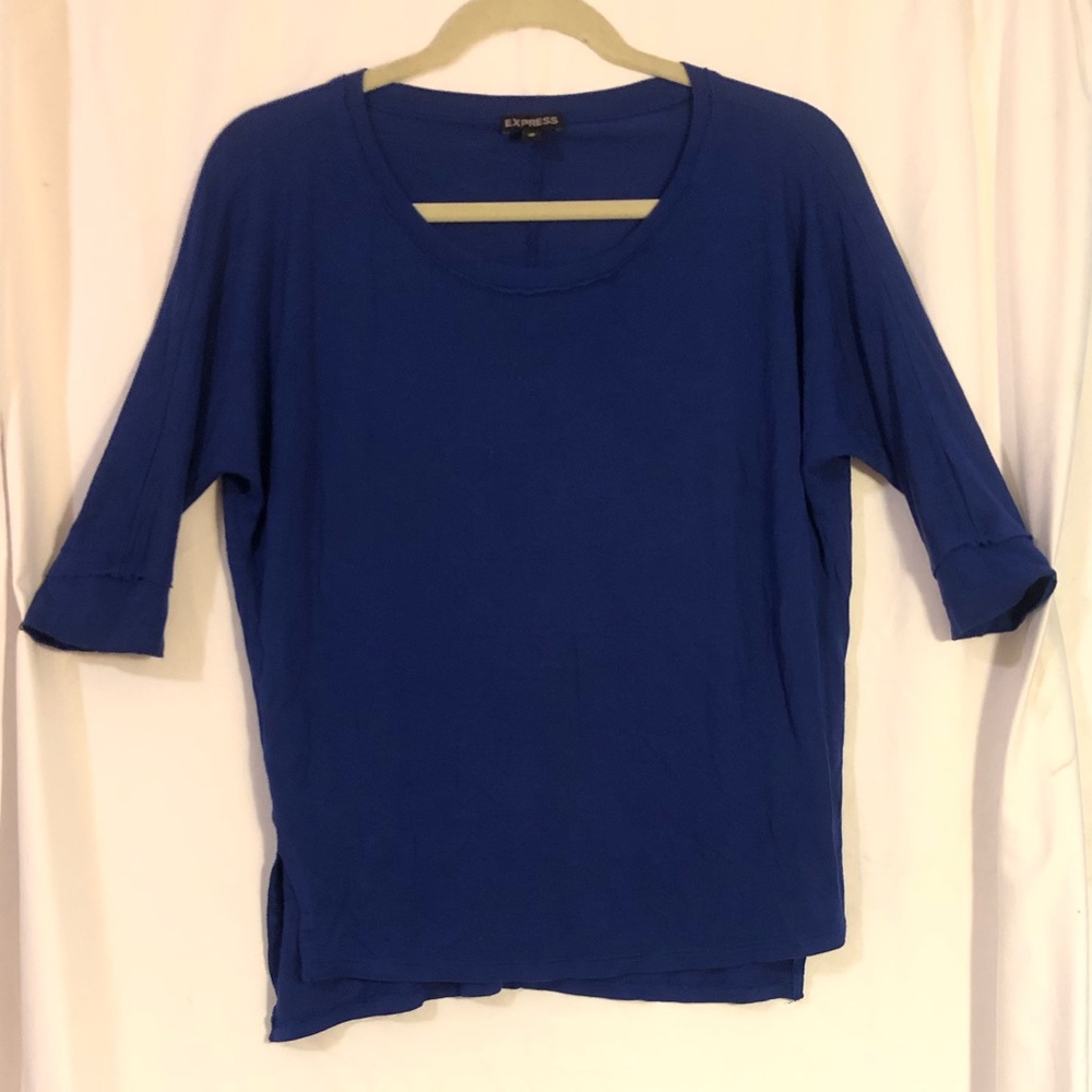 Express- Quarter Length Shirt